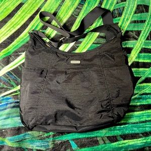 LAST CHANCE 🖤 Baggallini Black Bag 🖤